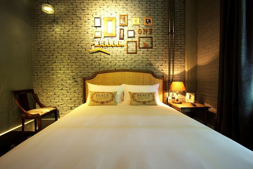 Oneday Hostel Sukhumvit 26 Bangkok Exterior photo
